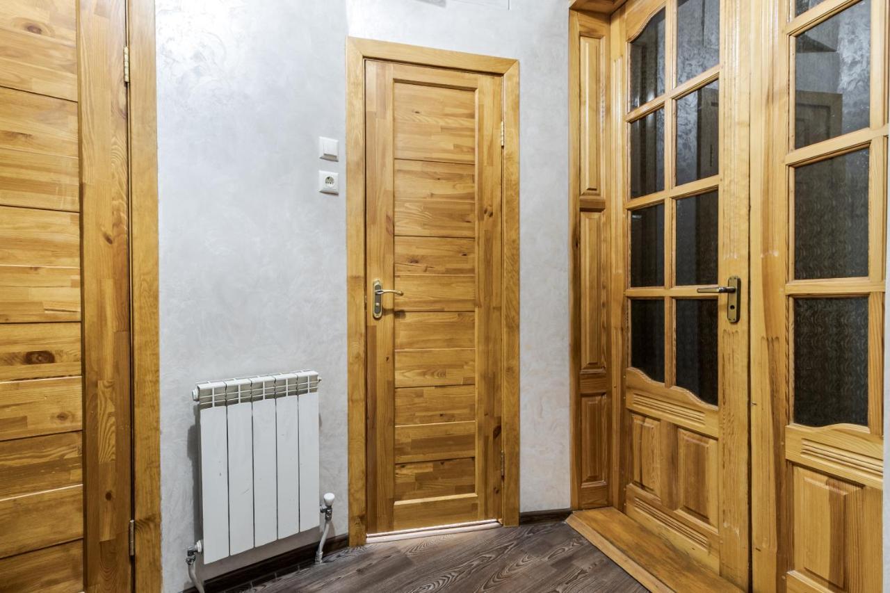 Akademika Hnatyuka Apartment Lviv Ngoại thất bức ảnh