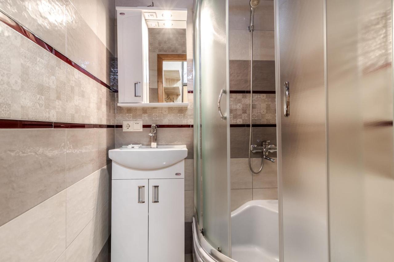 Akademika Hnatyuka Apartment Lviv Ngoại thất bức ảnh